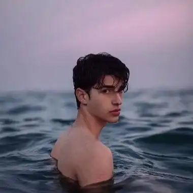 6686体育海外作者Frances