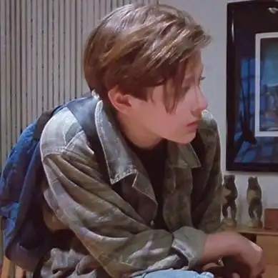 6686体育铜牌作者玉砌似画染