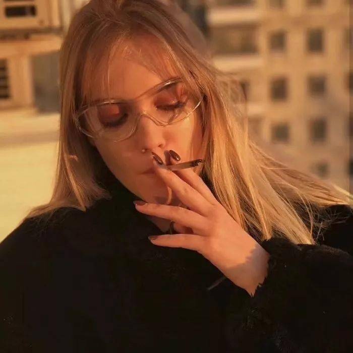 6686体育合作伙伴早野星子