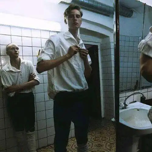 6686体育合作伙伴温致如猫